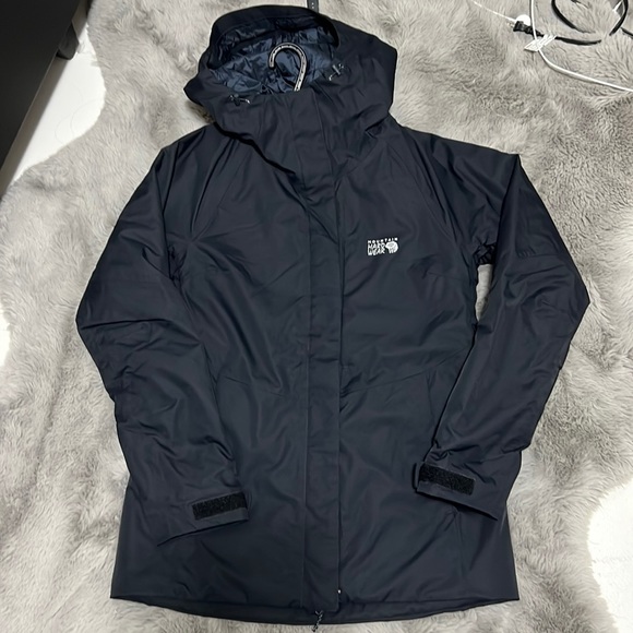 Mountain hardwear winter jacket - Picture 1 of 5